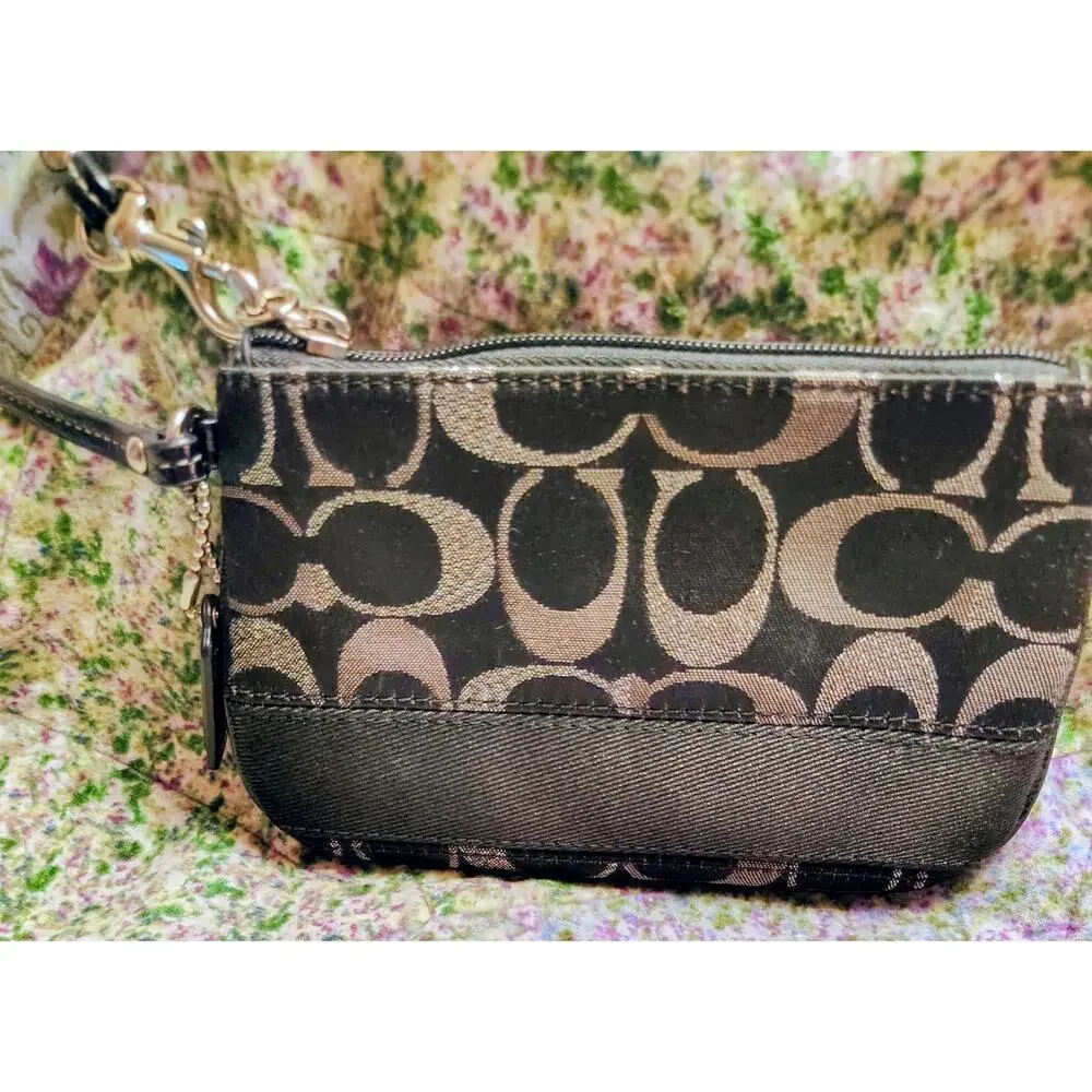 Coach nwot black